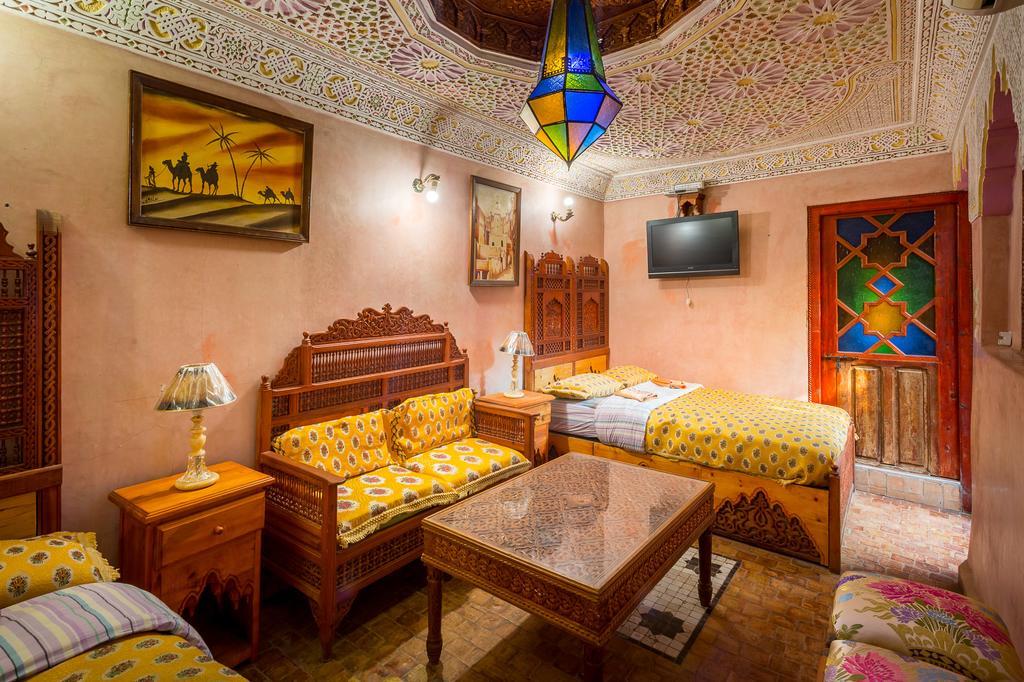Riad Hiba Meknès Екстериор снимка